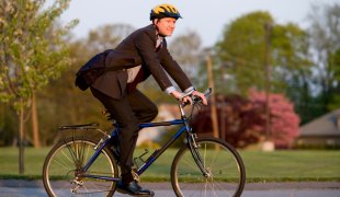 Inovace batohu pro městské cyklisty