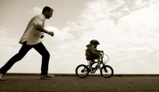 Učíme děti jezdit na kole: Čeho se vyvarovat?