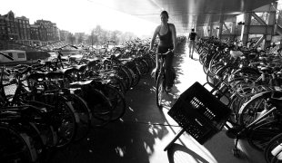 Divné existence na kole aneb vnímání dopravní cyklistiky u nás