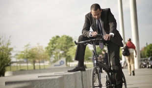 Bojujte s únavou dojížděním do práce na kole
