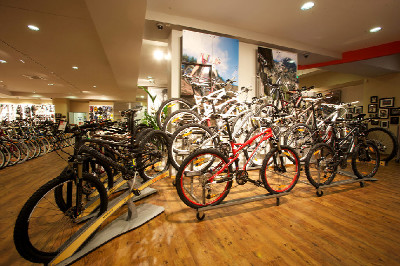 Specialized Concept Store Peksport